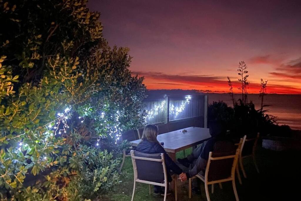 Beachfront Bliss Paraparaumu Kültér fotó